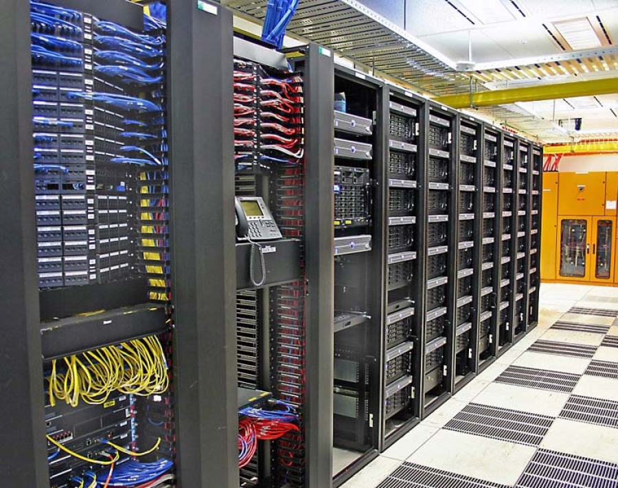 International Server