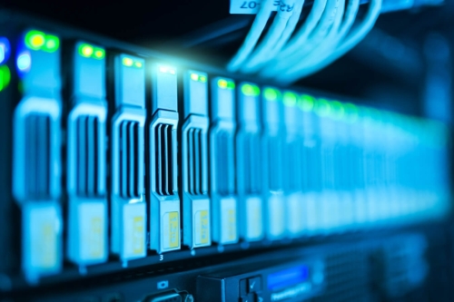  What is a Dedicated Server?